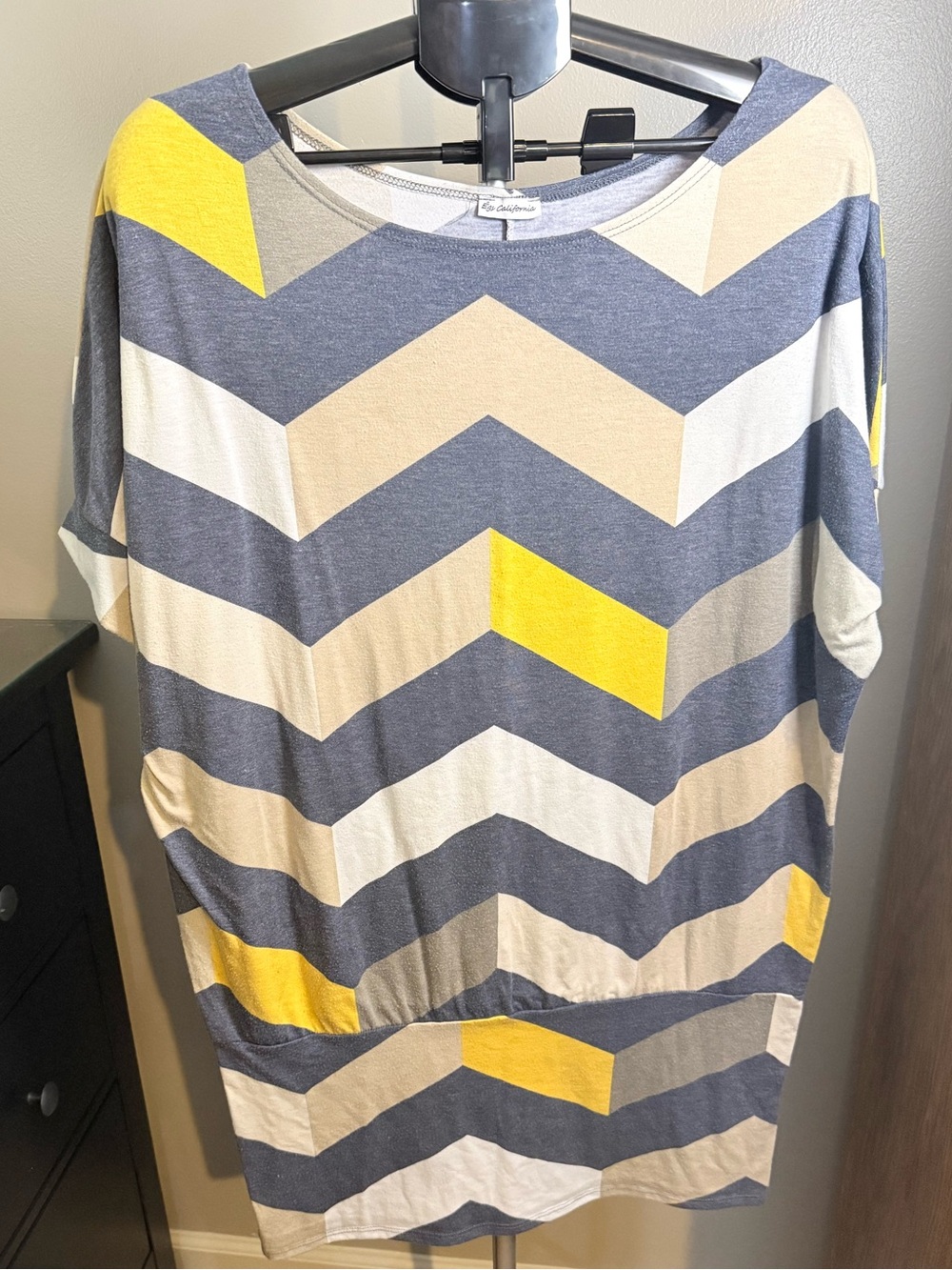EGS California Gray Cream Yellow Chevron Dolman Tunic Top XL